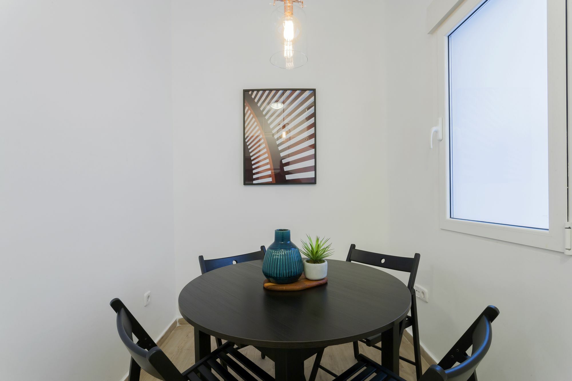 Dobo Rooms Ronda De Segovia Madrid Exterior foto